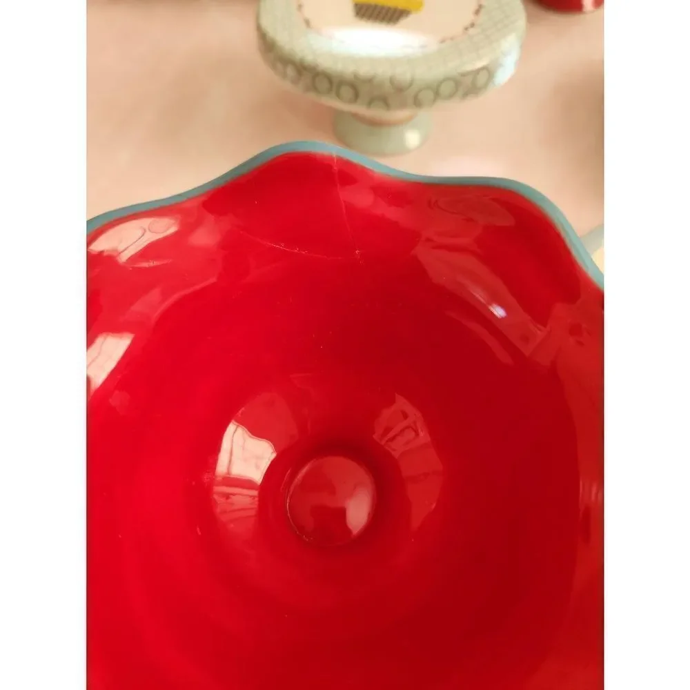 Julia Minasian ceramic cupcake stands pioneer women mini pie plate bundle Joyce